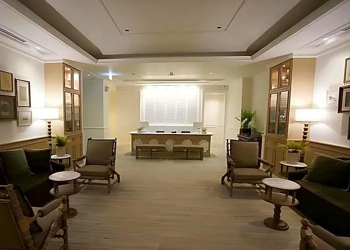 Casa Vimaya Riverside ホテル 4*