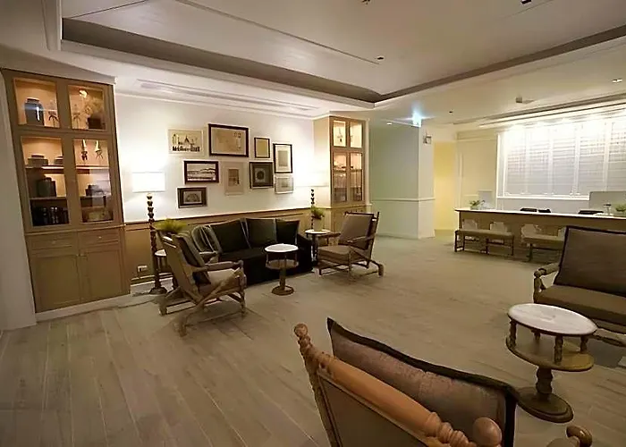 Casa Vimaya Riverside ホテル 4*