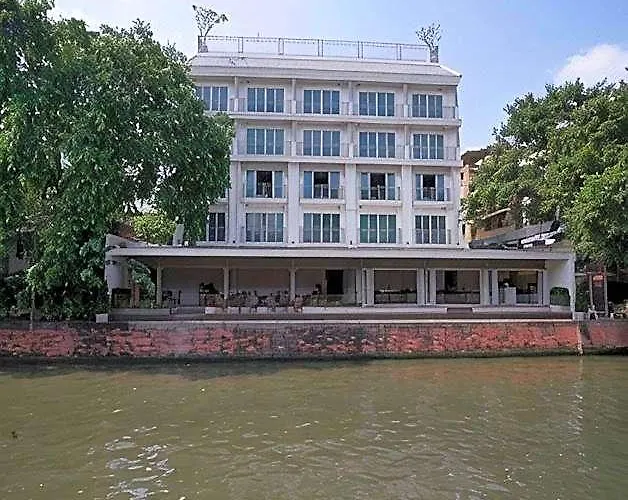 ホテル Casa Vimaya Riverside