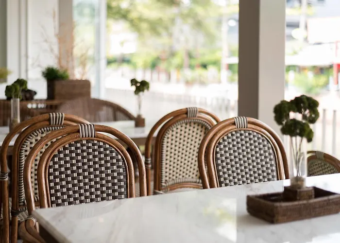 Casa Vimaya Riverside ホテル